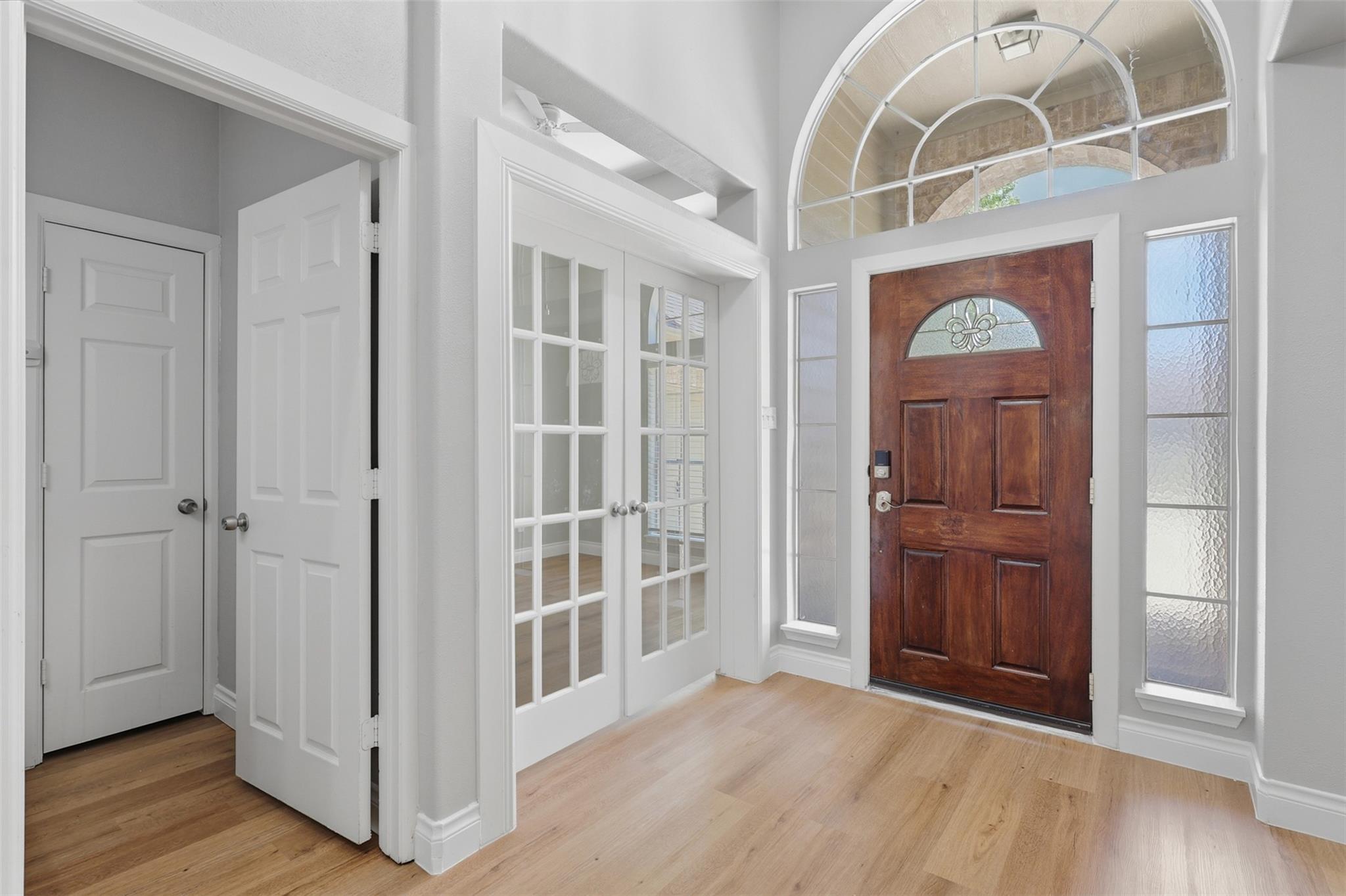 21015 Eagle Bend