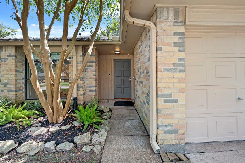 Photo of 834 Mayweather Lane, Richmond, TX 77406 (MLS # 88246104)