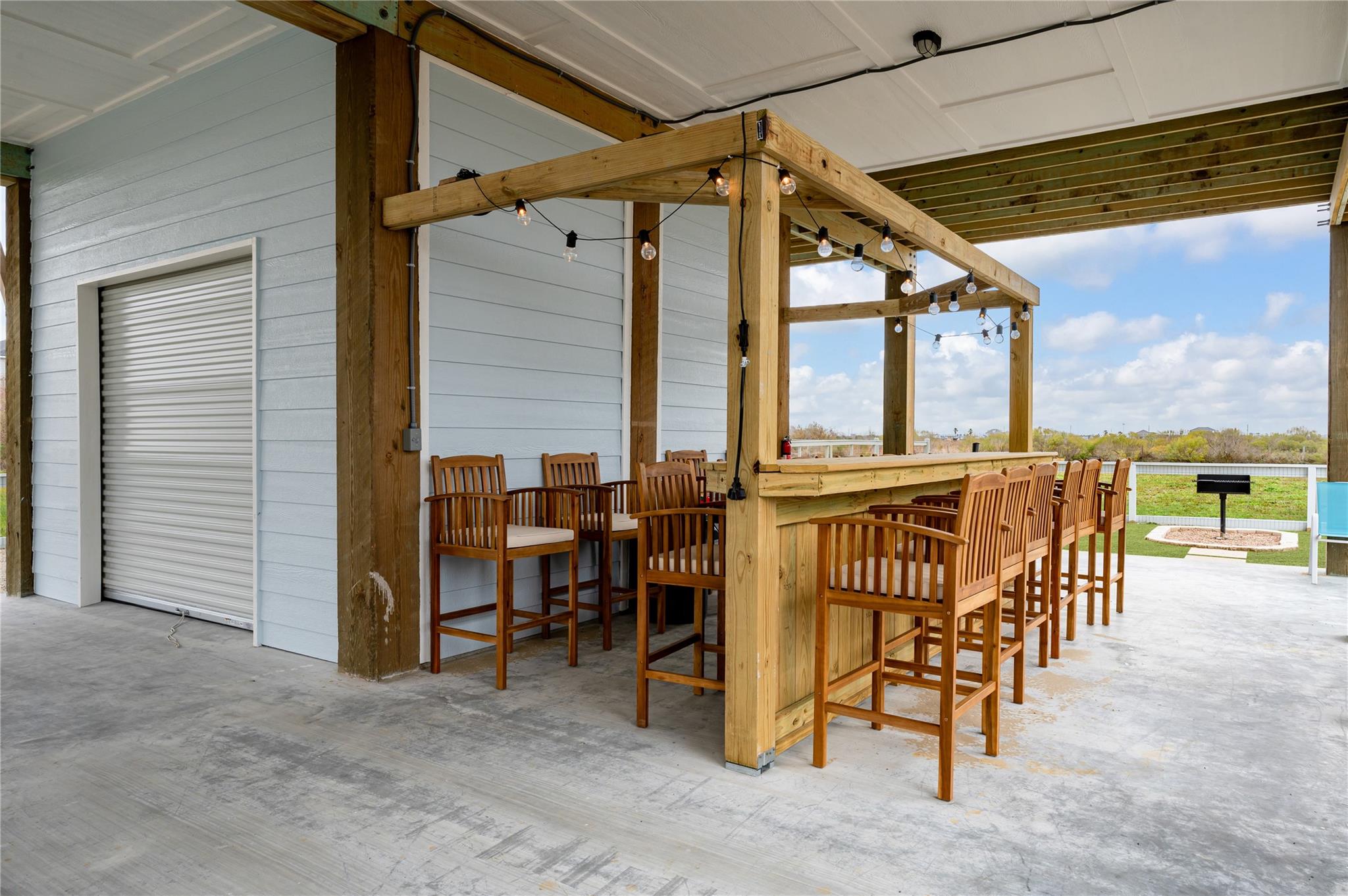 924 Melody Lane