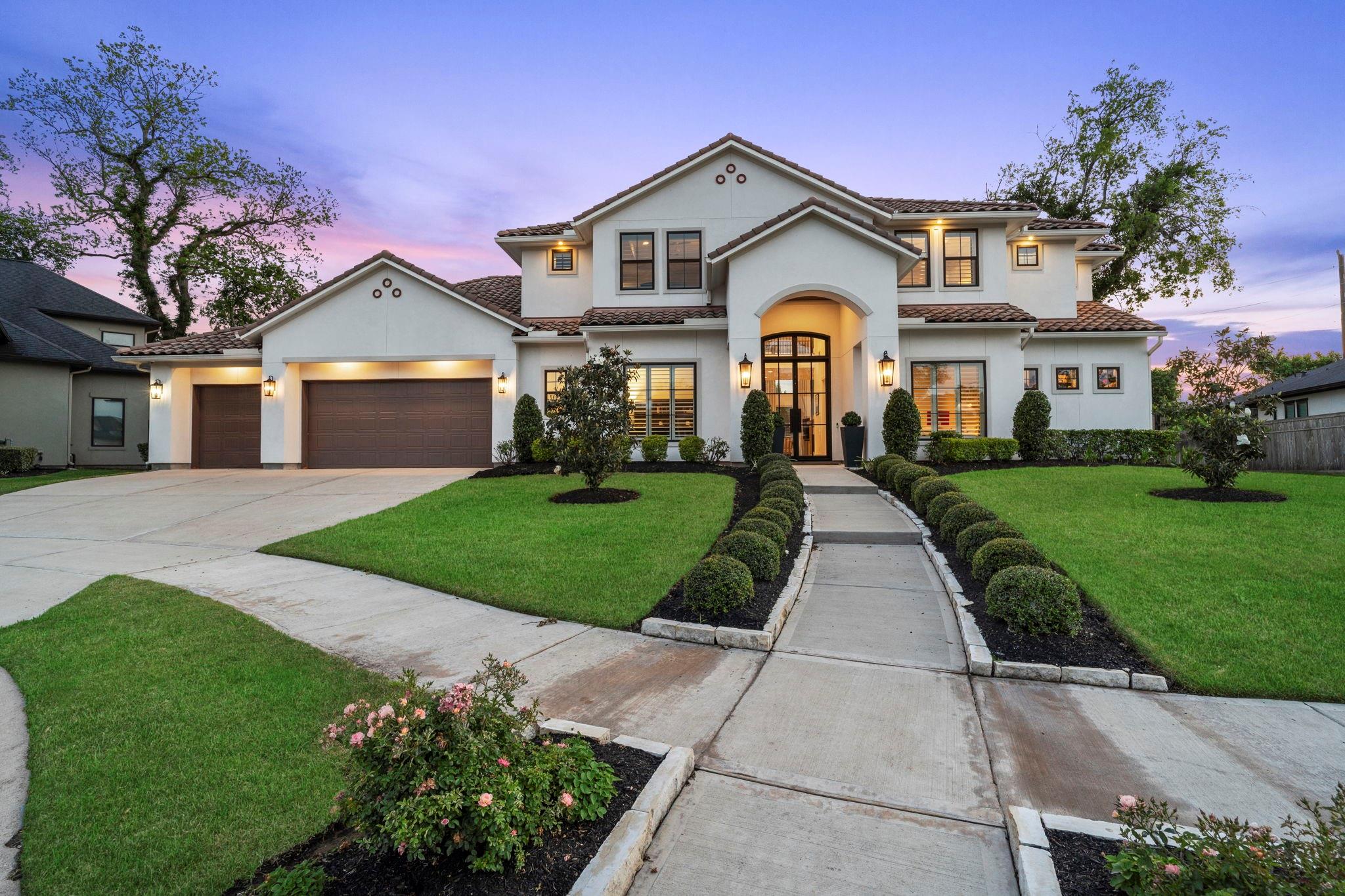 9218 Fox Bend Lane