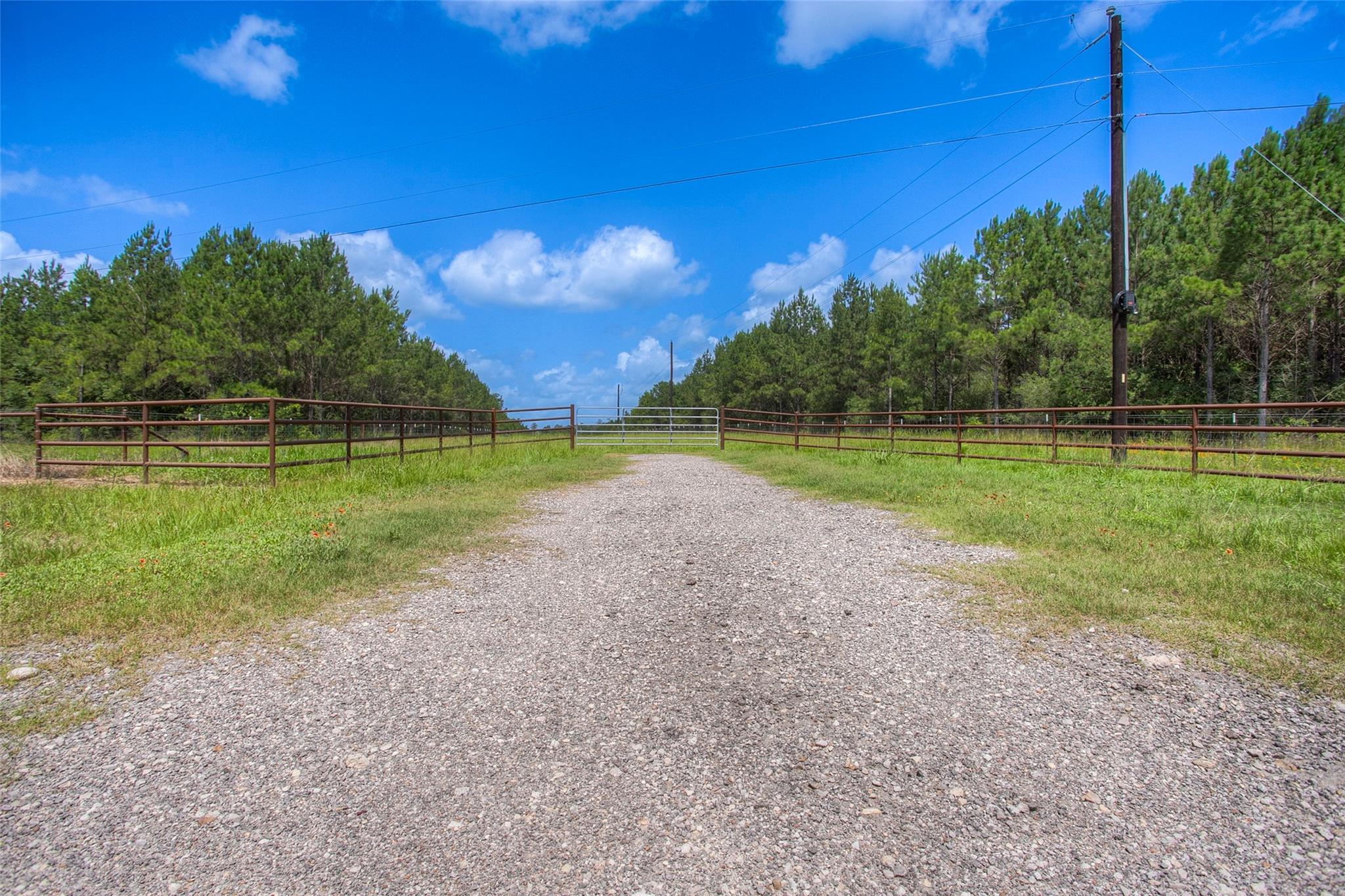 000 Hopewell Road