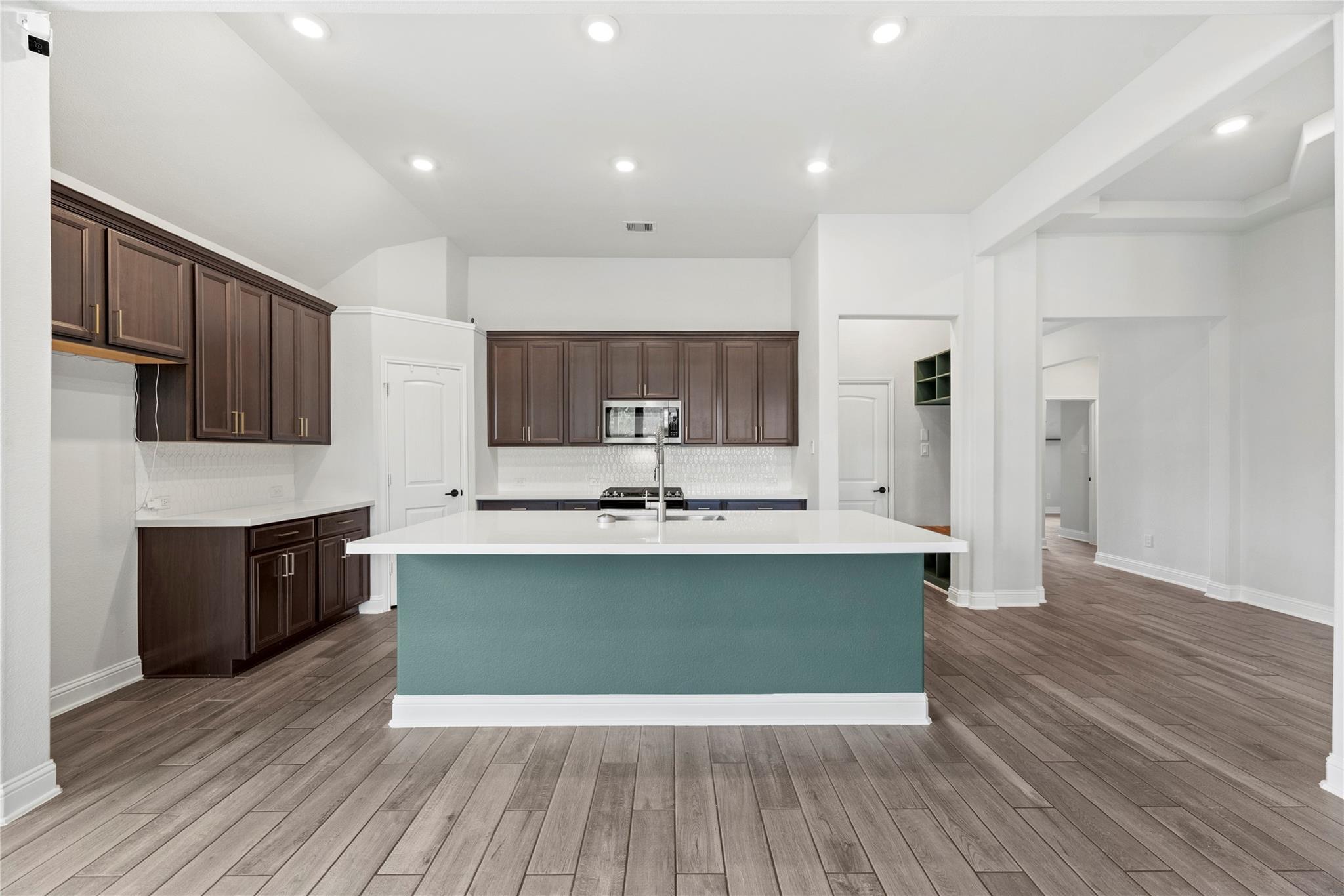 15142 Pilant Lake Court