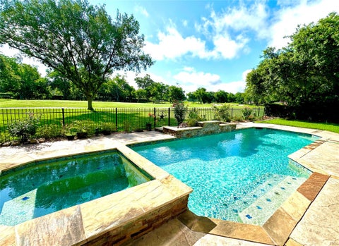 Photo of 3311 Oakland Drive, Sugar Land, TX 77479 (MLS # 67696857)