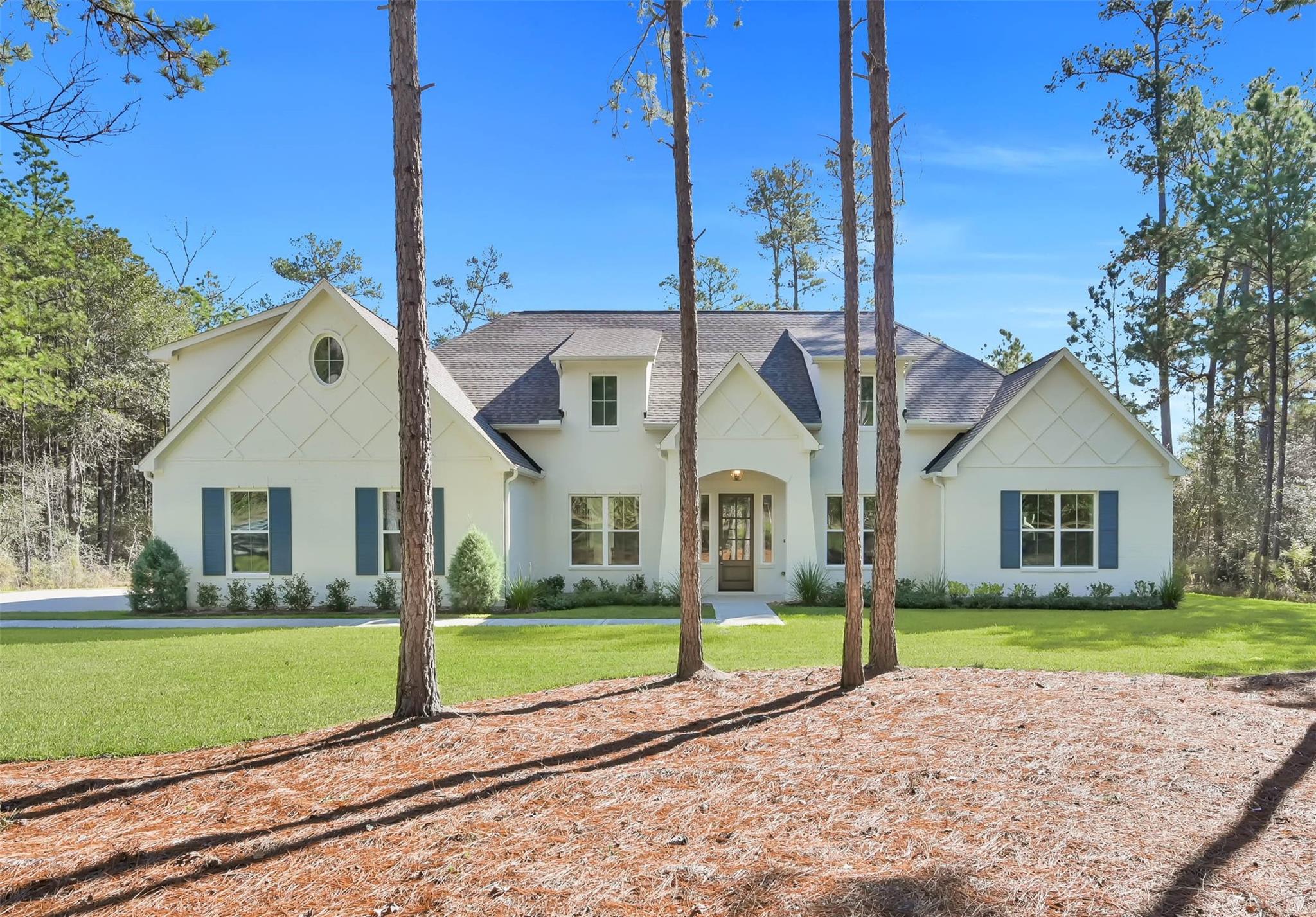 136 Grand View