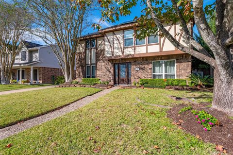 Photo of 603 Chedworth Drive, Houston, TX 77062 (MLS # 34251840)