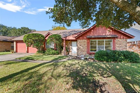 Photo of 10422 Timberoak Drive, Houston, TX 77043 (MLS # 59356321)
