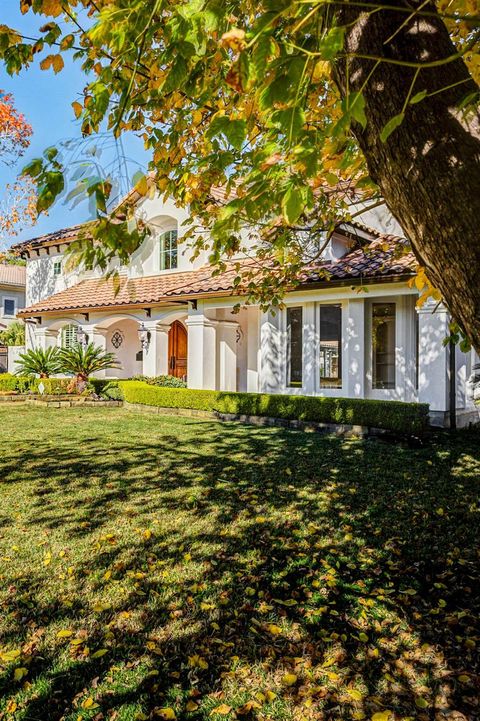 5410 Valerie St Bellaire TX 77401