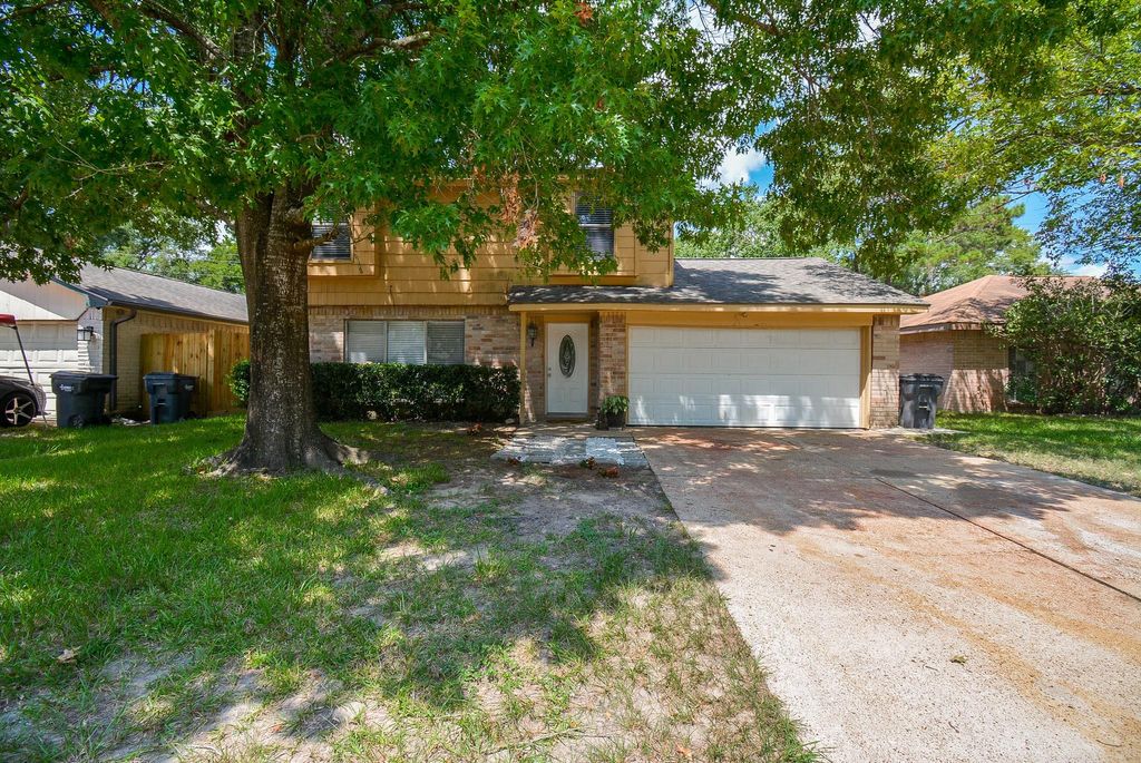 Photo of 12335 Haroldson Forest Drive, Houston, TX 77044 (MLS # 7742115)