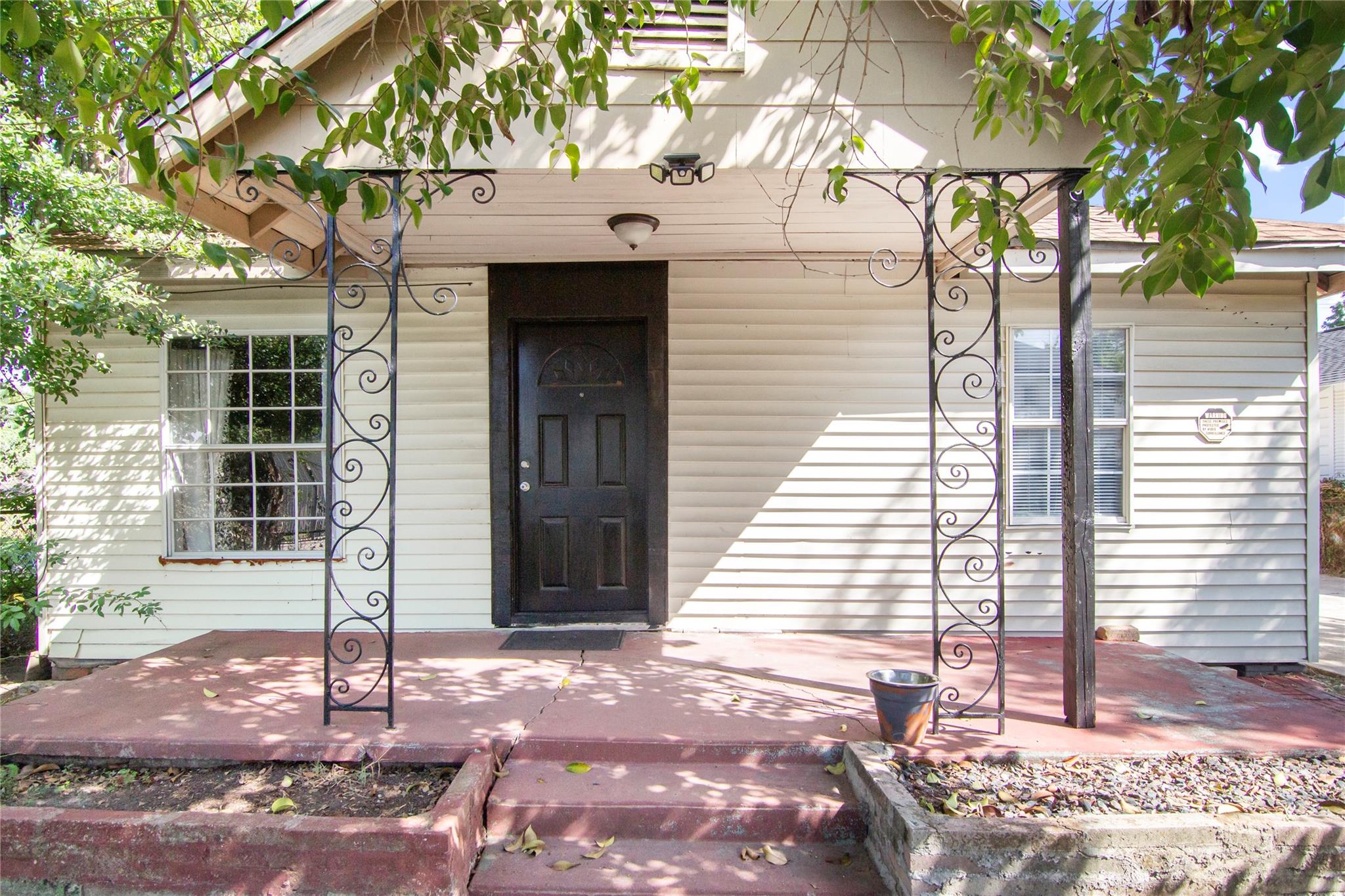 8617 Woodruff Street