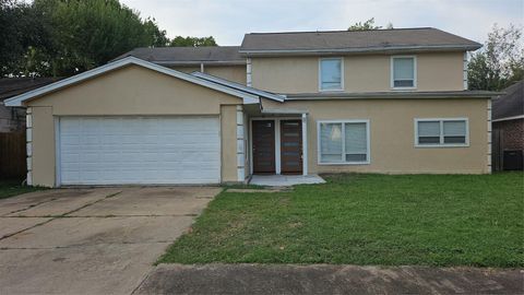 Photo of 14310 Branchwater Lane, Sugar Land, TX 77498 (MLS # 44917924)