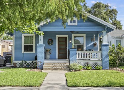 Photo of 3814 Avenue O 1/2, Galveston, TX 77550 (MLS # 37803561)