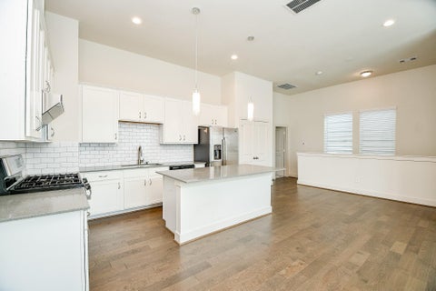 Photo of 9444 Kerrwood Lane, Houston, TX 77080 (MLS # 74166915)