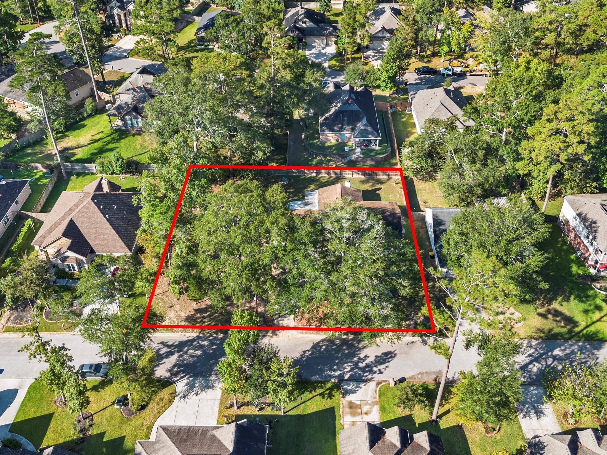 9096 N Comanche Circle