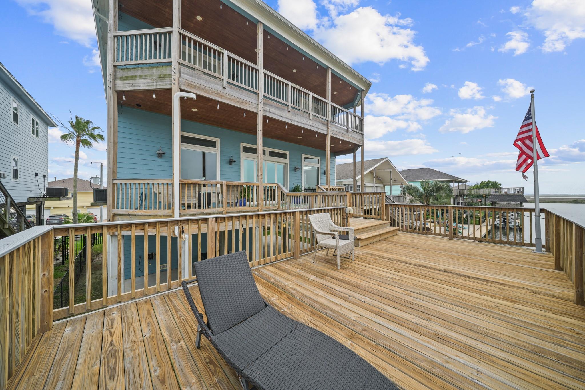 1058 Redfish Street