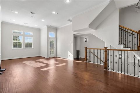 Photo of 403 N Nagle Street #B, Houston, TX 77003 (MLS # 55110319)