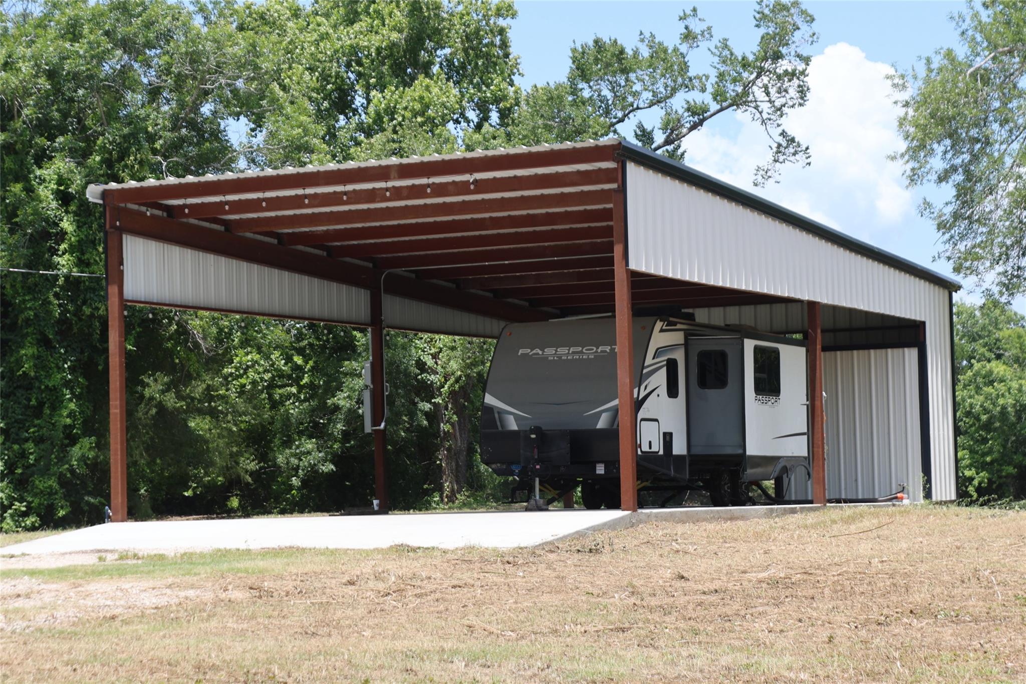 17673 River Road