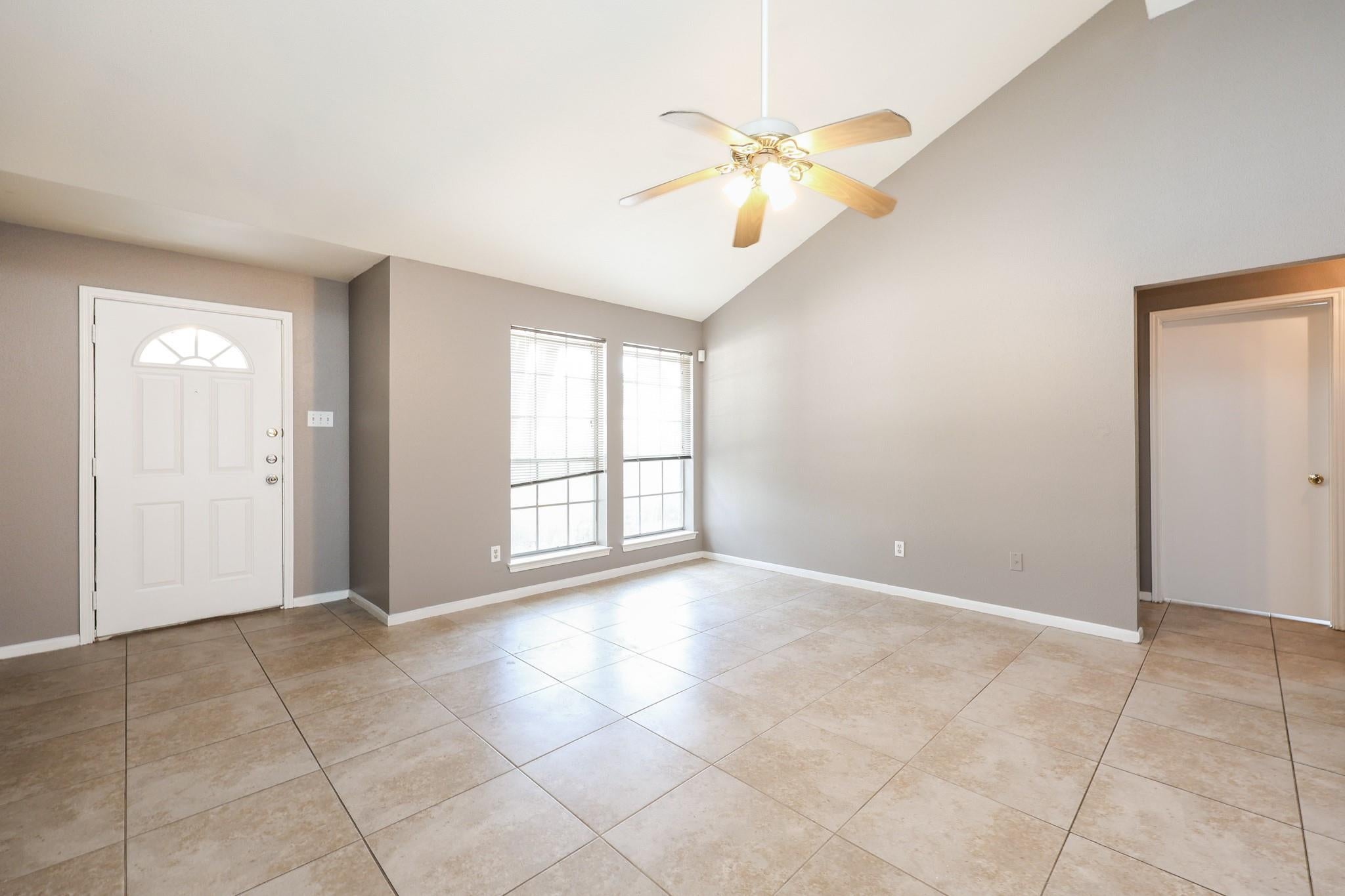 2306 Old Oak Lane