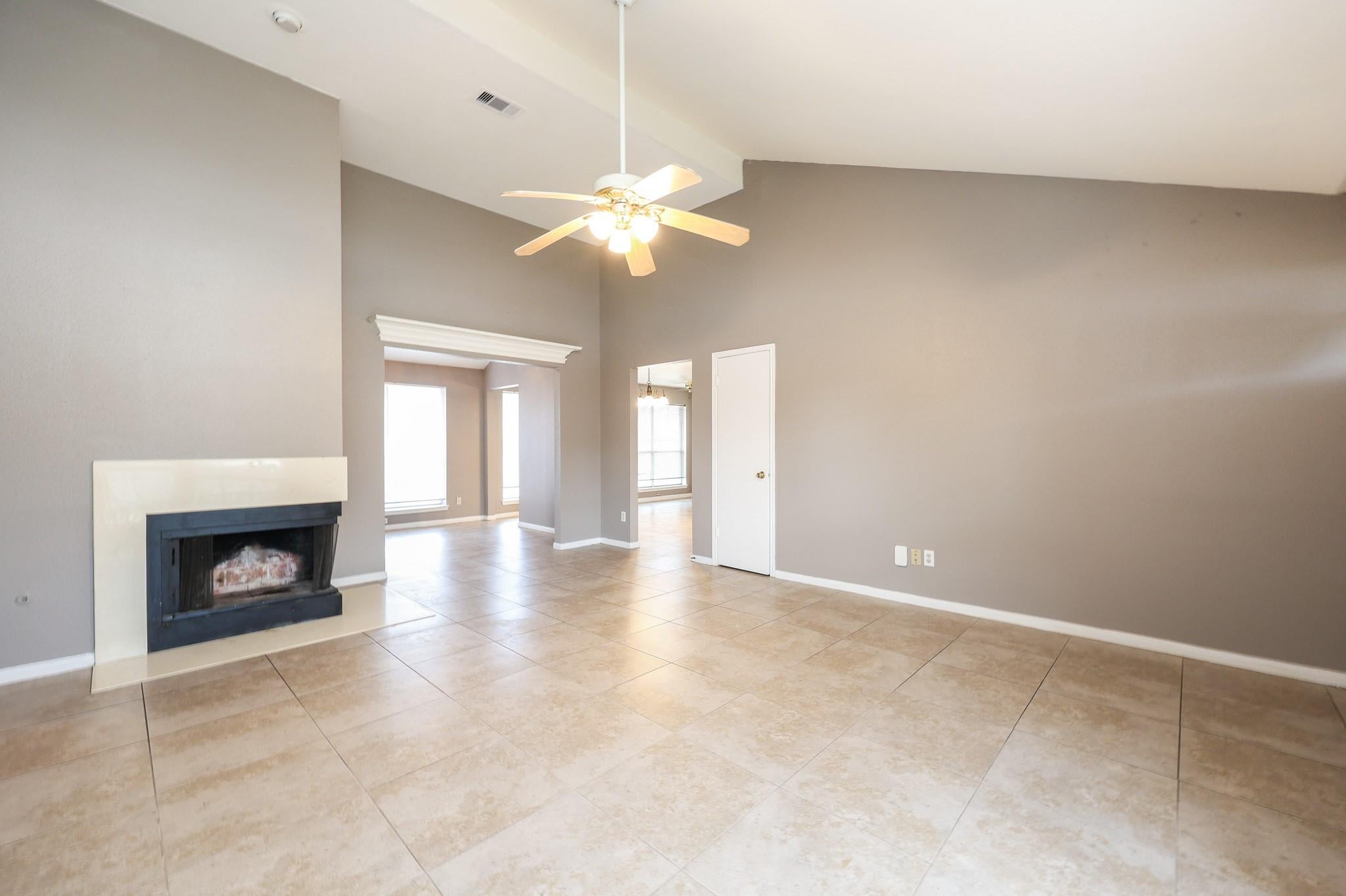 2306 Old Oak Lane