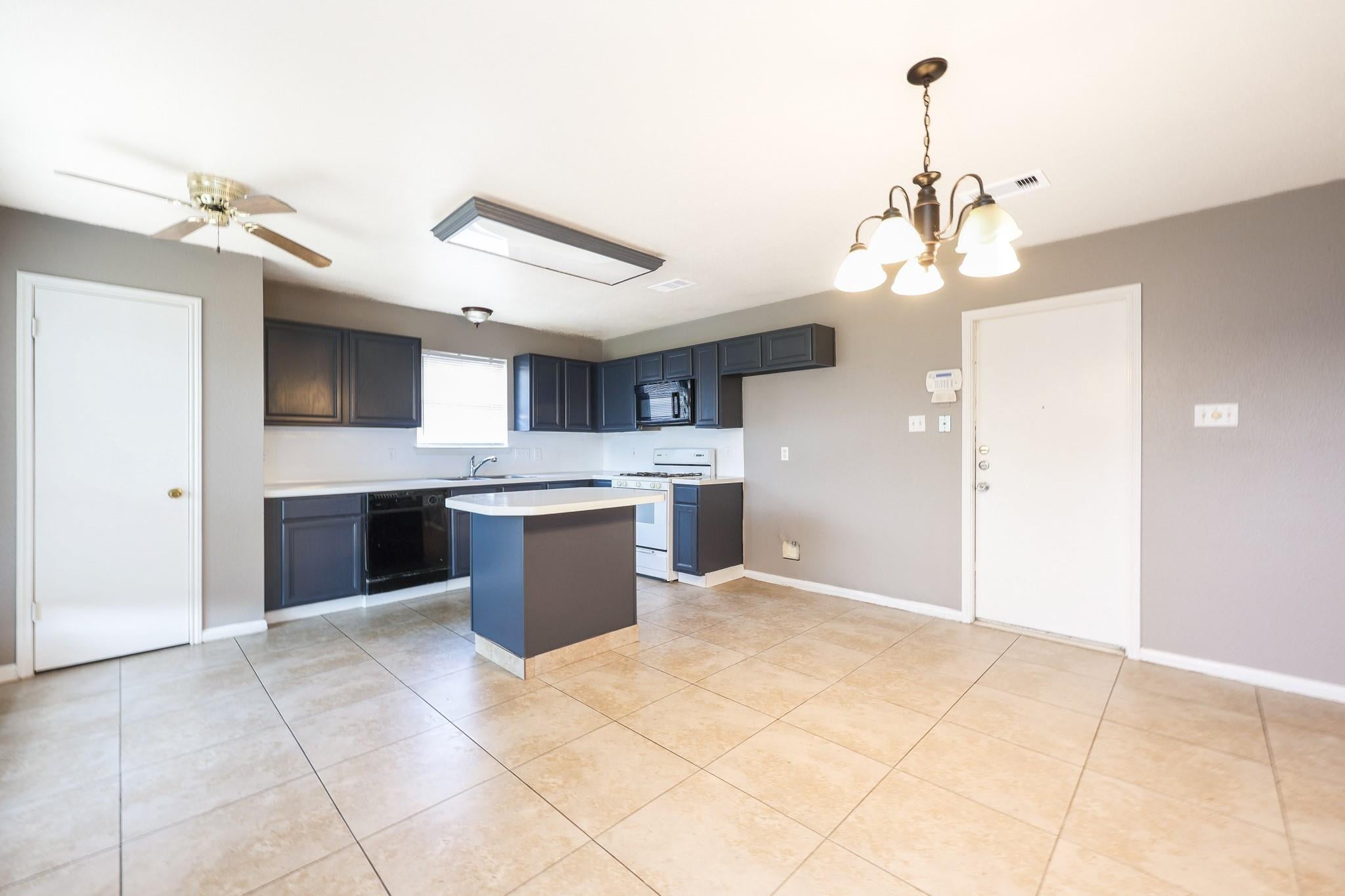 2306 Old Oak Lane