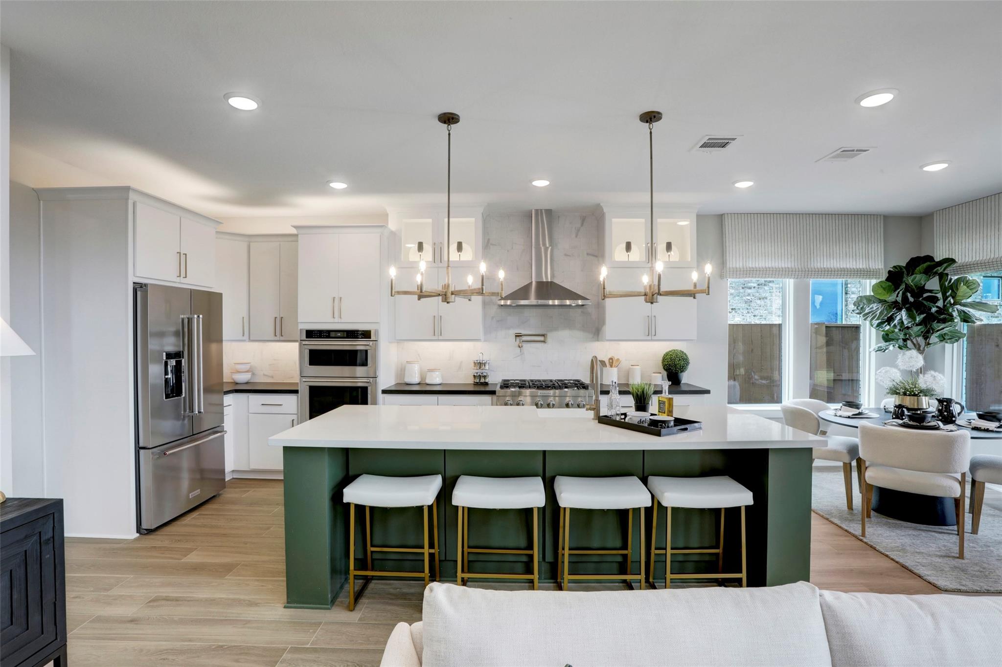 5315 Elegance Court