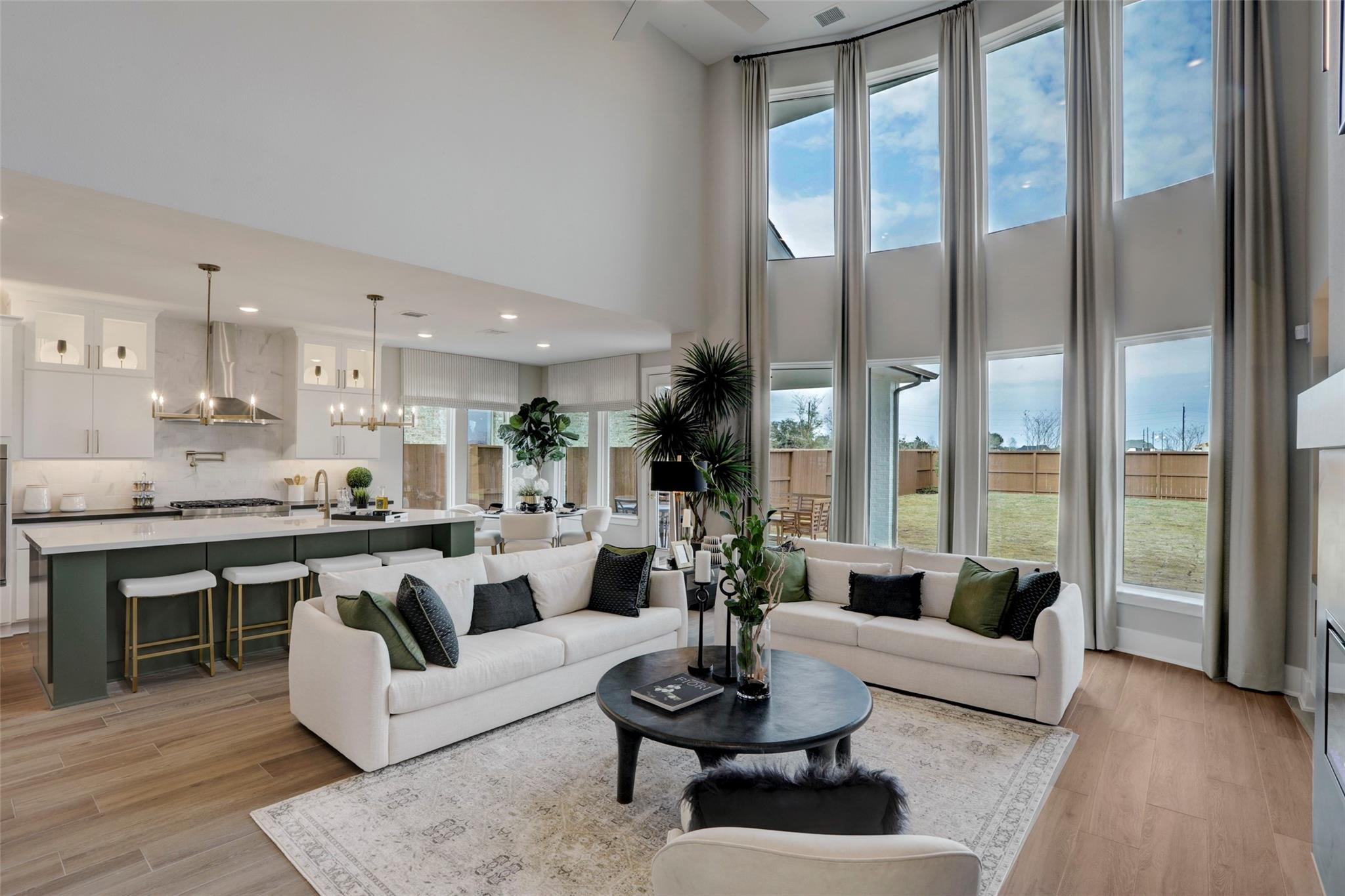 5315 Elegance Court