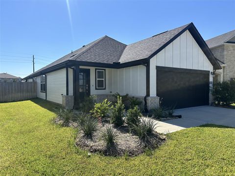 Photo of 25611 Ivory Gull Way, Katy, TX 77493 (MLS # 46790804) Photo of 25611 Ivory Gull Way, Katy, TX 77493 (MLS # 46790804)
