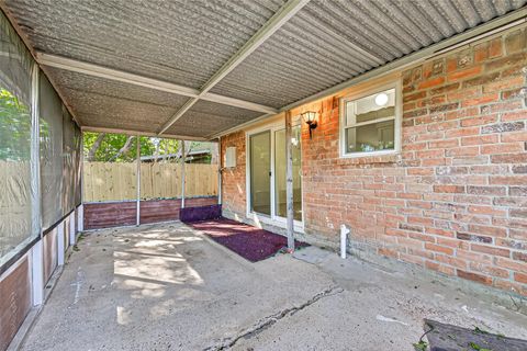 Tiny photo for 4123 Cedar Gardens Drive, Houston, TX 77082 (MLS # 63005126)
