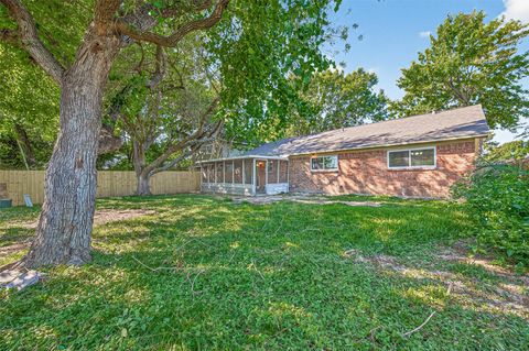 Tiny photo for 4123 Cedar Gardens Drive, Houston, TX 77082 (MLS # 63005126)