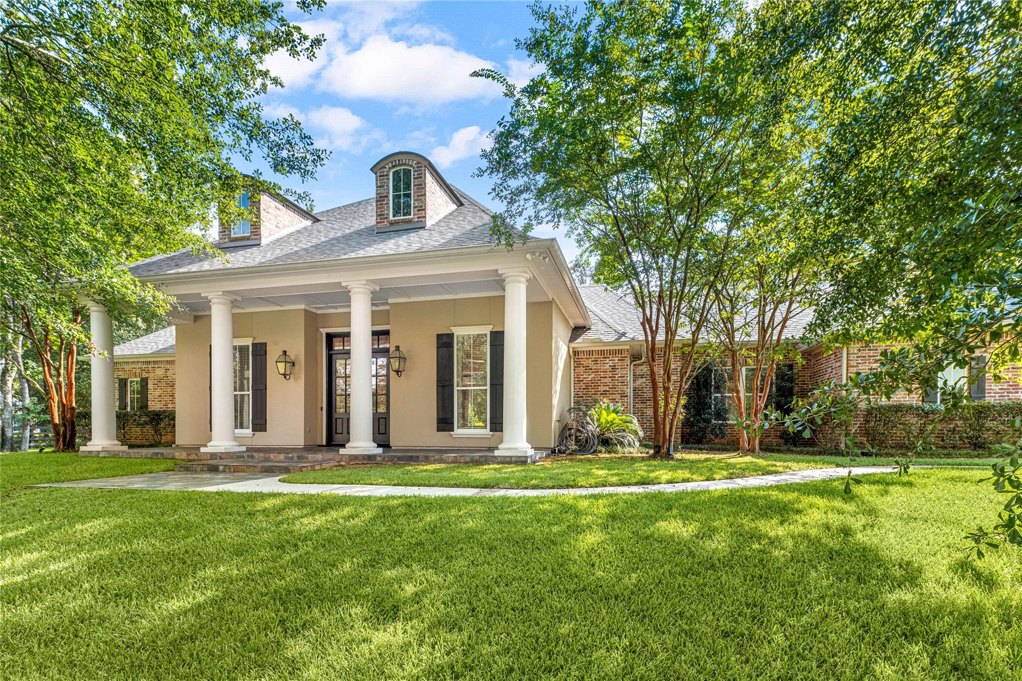 6902 Texas Trace