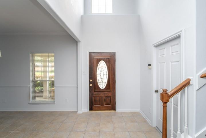 2322 Cool Springs Lane