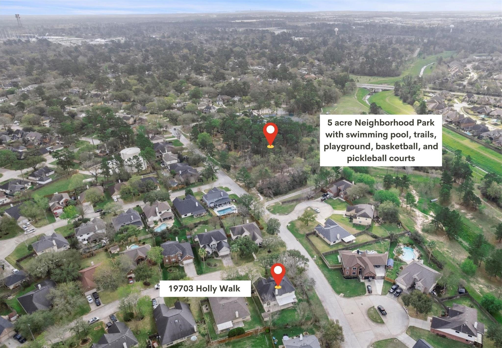19703 Holly Walk