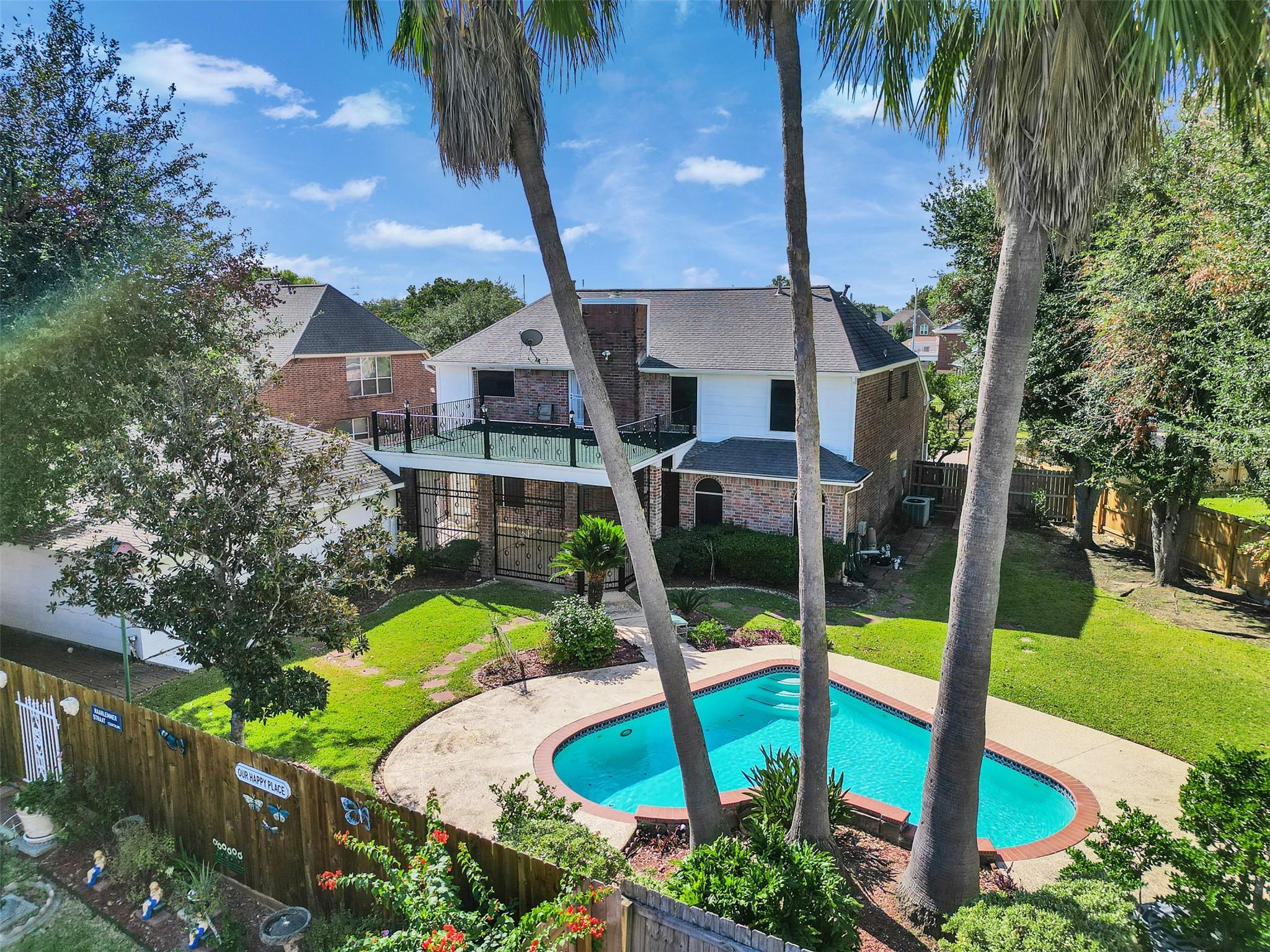 4414 Santee Drive