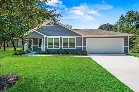 Photo of 15843 Oak Drive, Montgomery, TX 77356 (MLS # 18514720)