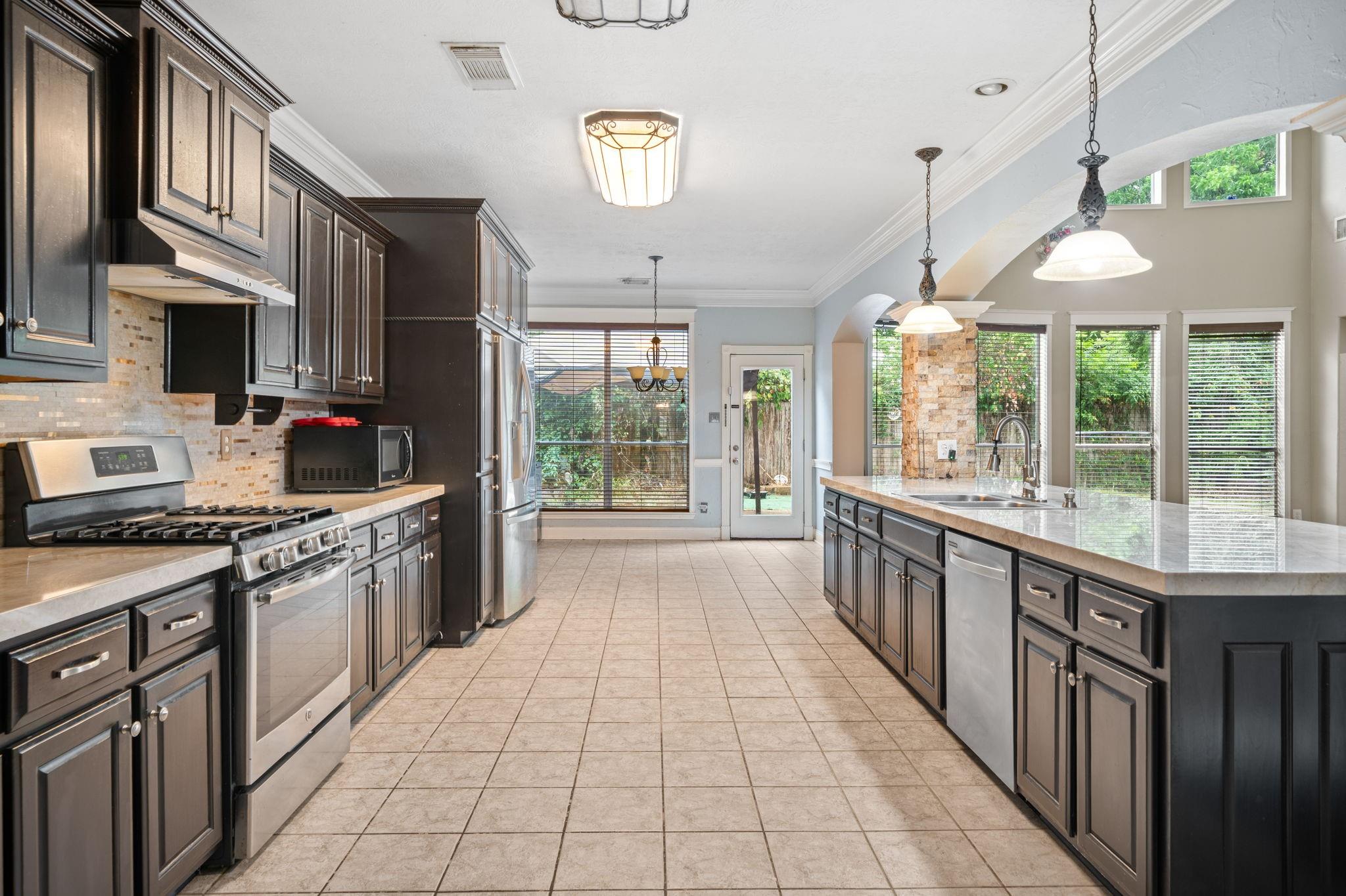 16438 Beewood Glen Drive