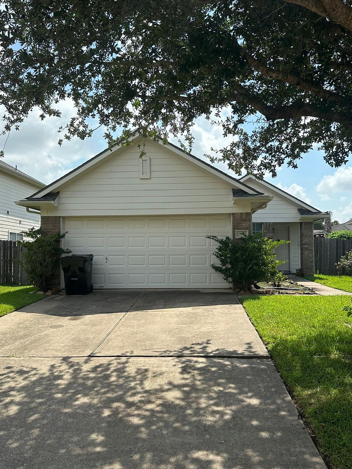 17202 Hawks Landing Drive