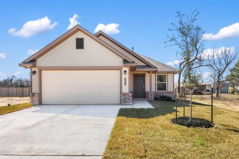 Photo of 1231 High Street, Navasota, TX 77868 (MLS # 11706546)