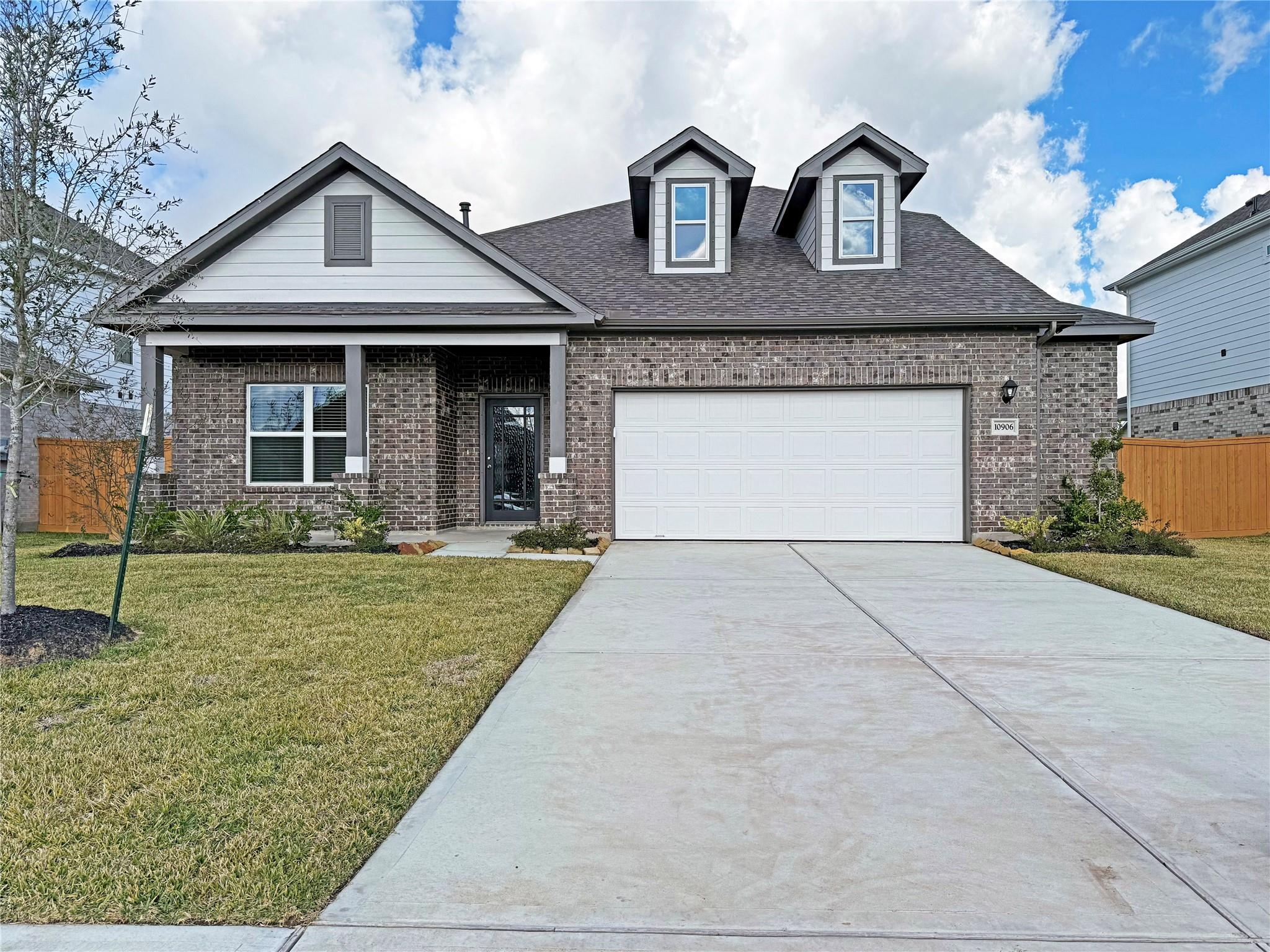 10906 Amador Peak Drive