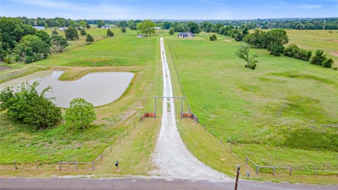 Photo of 596 J W Martine Road, Hearne, TX 77859 (MLS # 72001681)