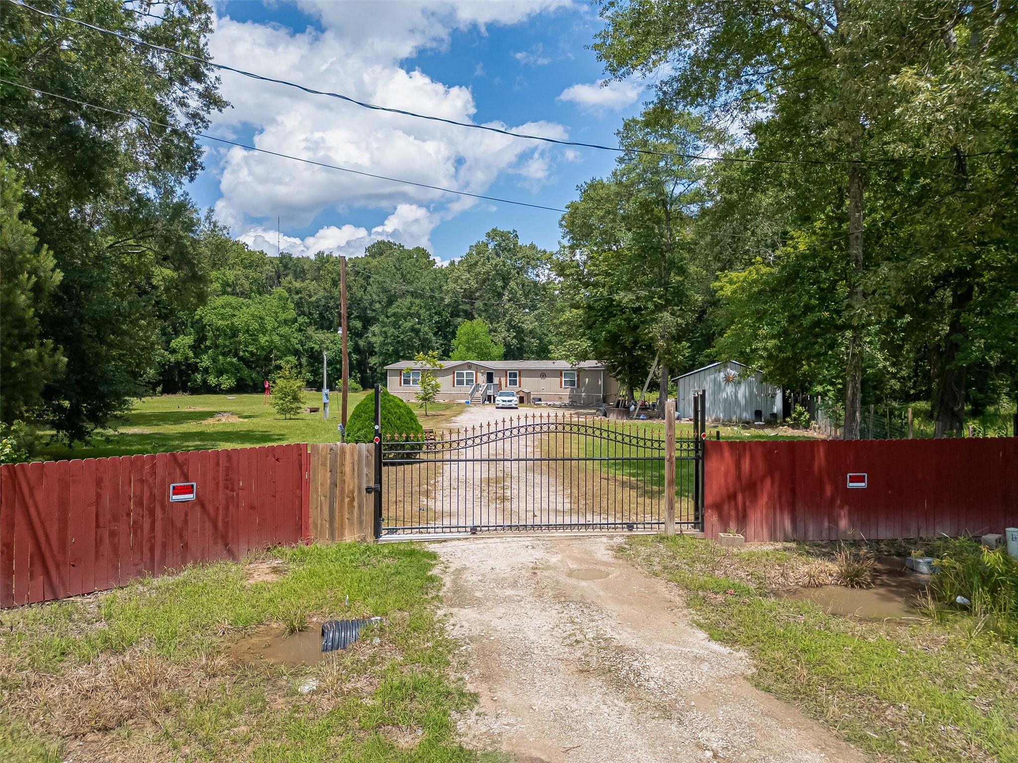 15981 Oak Creek Trail