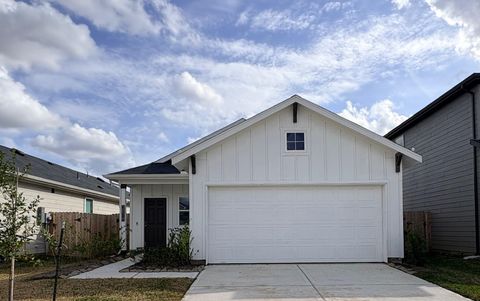 Photo of 30519 Longmorn Glass Lane, Waller, TX 77484 (MLS # 87688129)