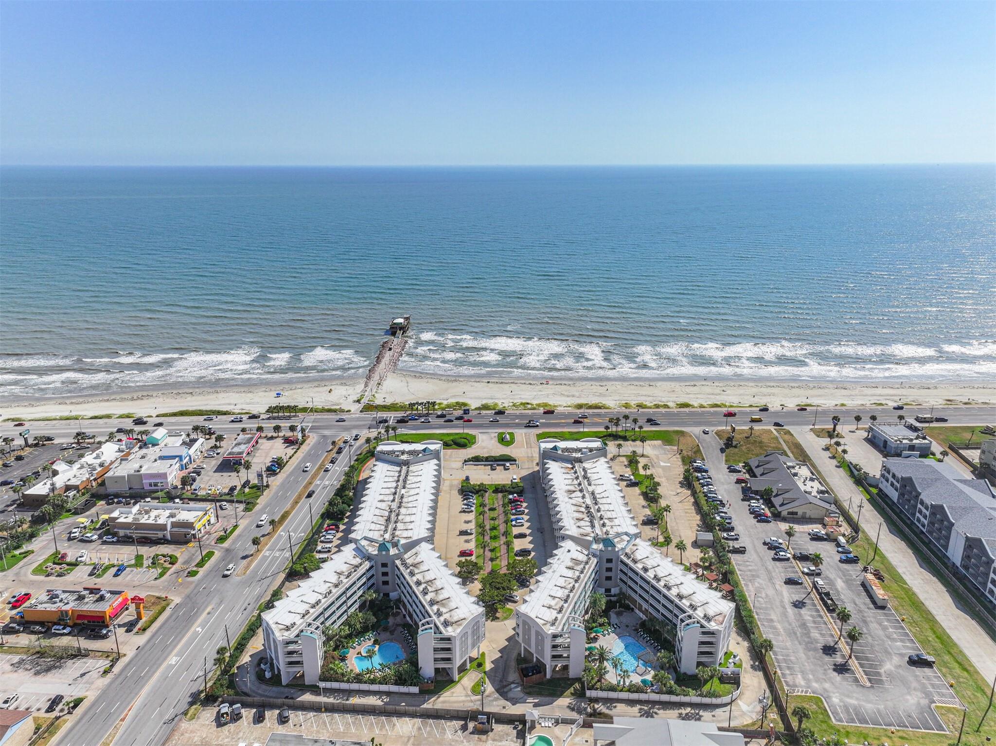 6102 Seawall Boulevard 208