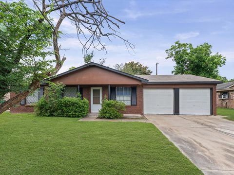 Photo of 12607 Bauman Road, Houston, TX 77037 (MLS # 21878793)