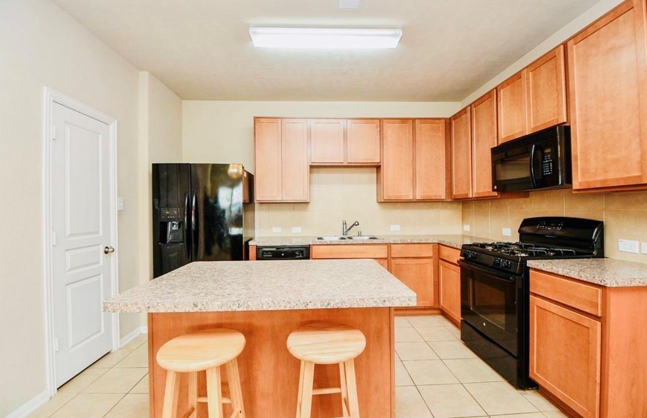 8238 Almera Falls Drive