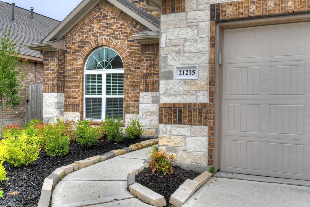 Photo of 21215 Flowering Dogwood Circle, Porter, TX 77365 (MLS # 26609766)