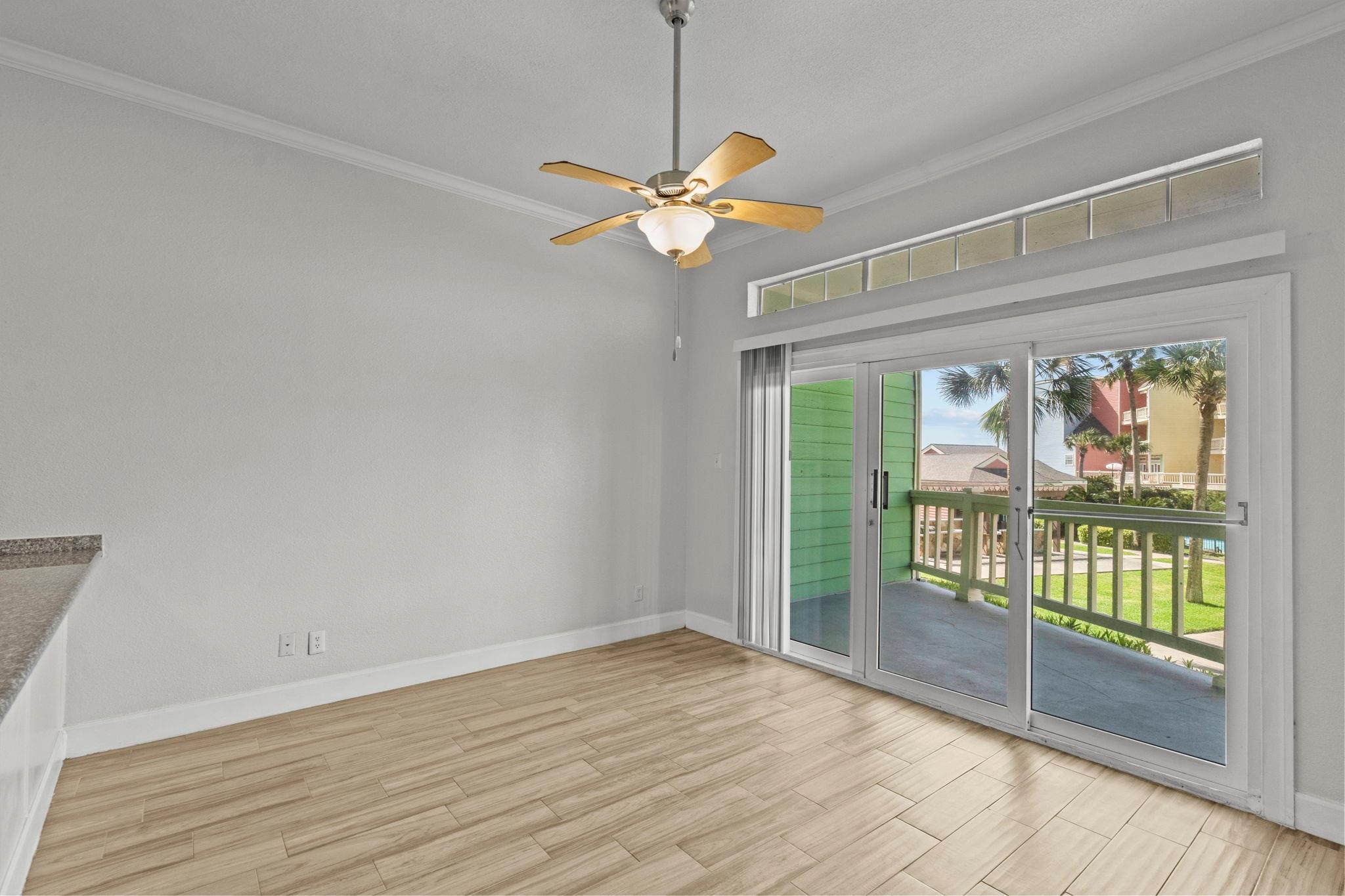 7820 Seawall Boulevard 109