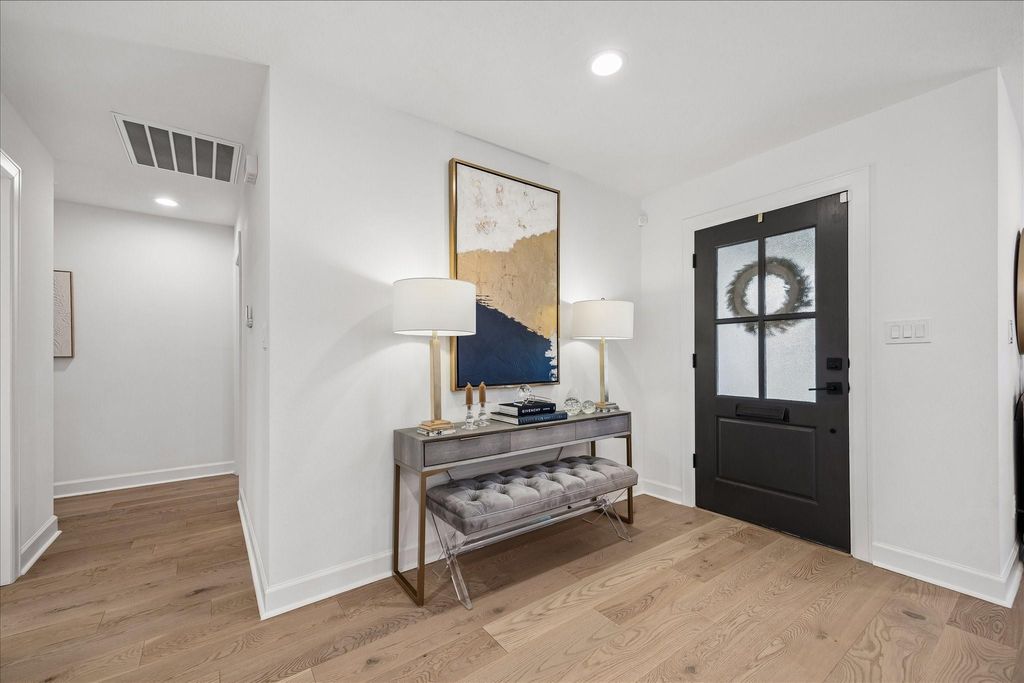 Photo of 14118 Saint Marys Lane, Houston, TX 77079 (MLS # 8946747)