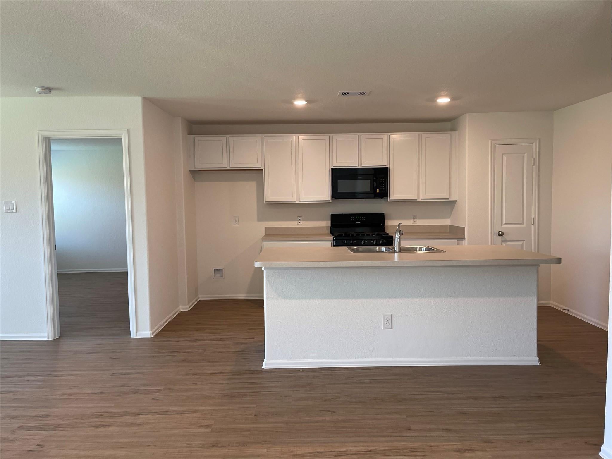 3411 Golden Amber Court