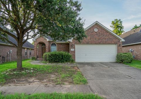 Photo of 18818 Dural Dr, Katy, TX 77094 (MLS # 22412692)