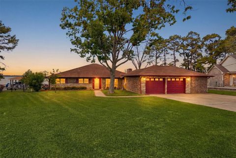 18327 Shoreline Drive Crosby TX 77532