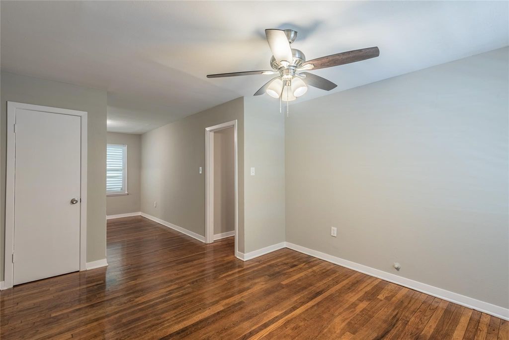 Photo of 124 N Washington Street, Texas City, TX 77591 (MLS # 51368203)